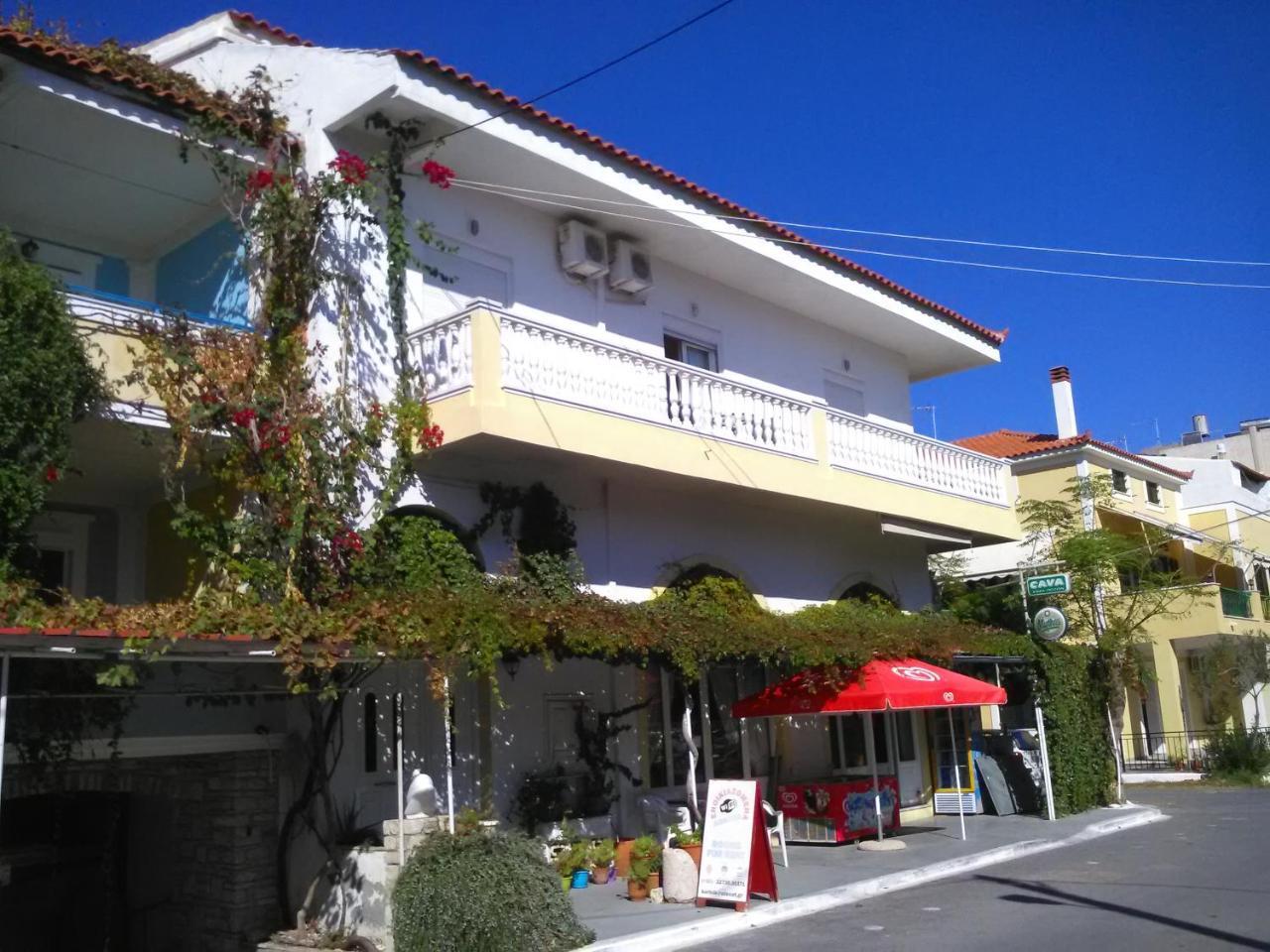 Karin & Nikos Ireo (Samos) Exterior foto
